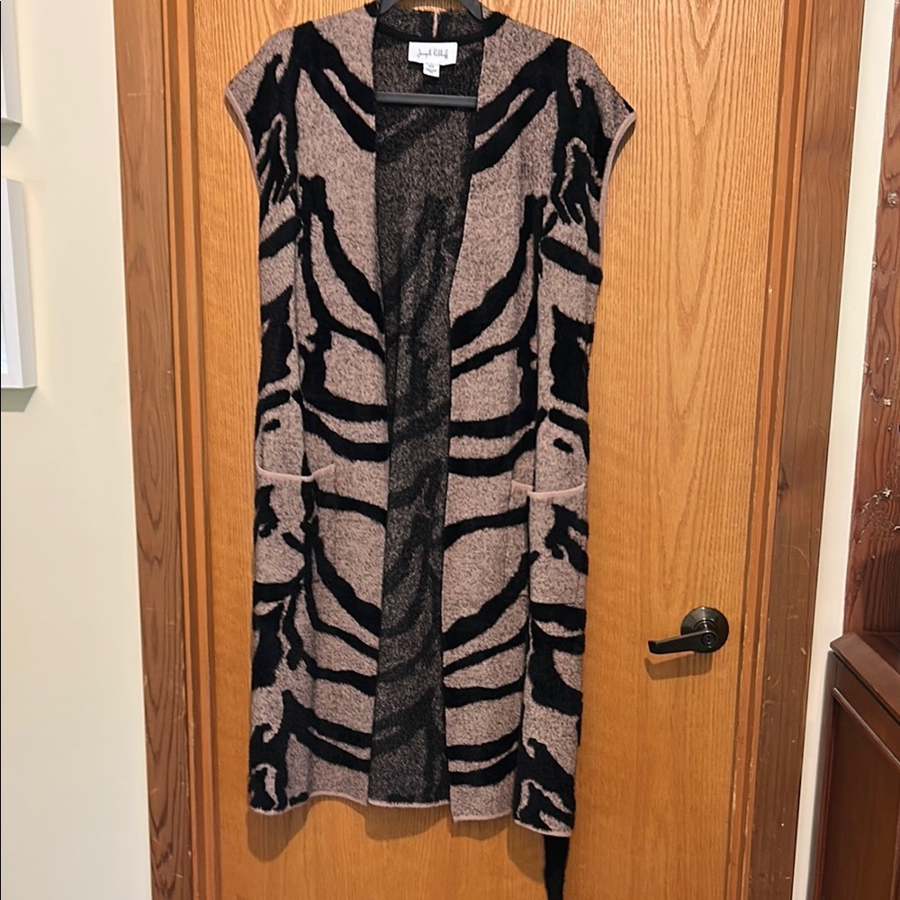 Joseph Ribkoff Black and Tan Patterned Cardigan